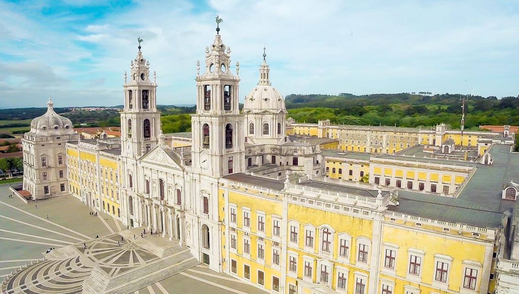 Португалия, дворец Мафра